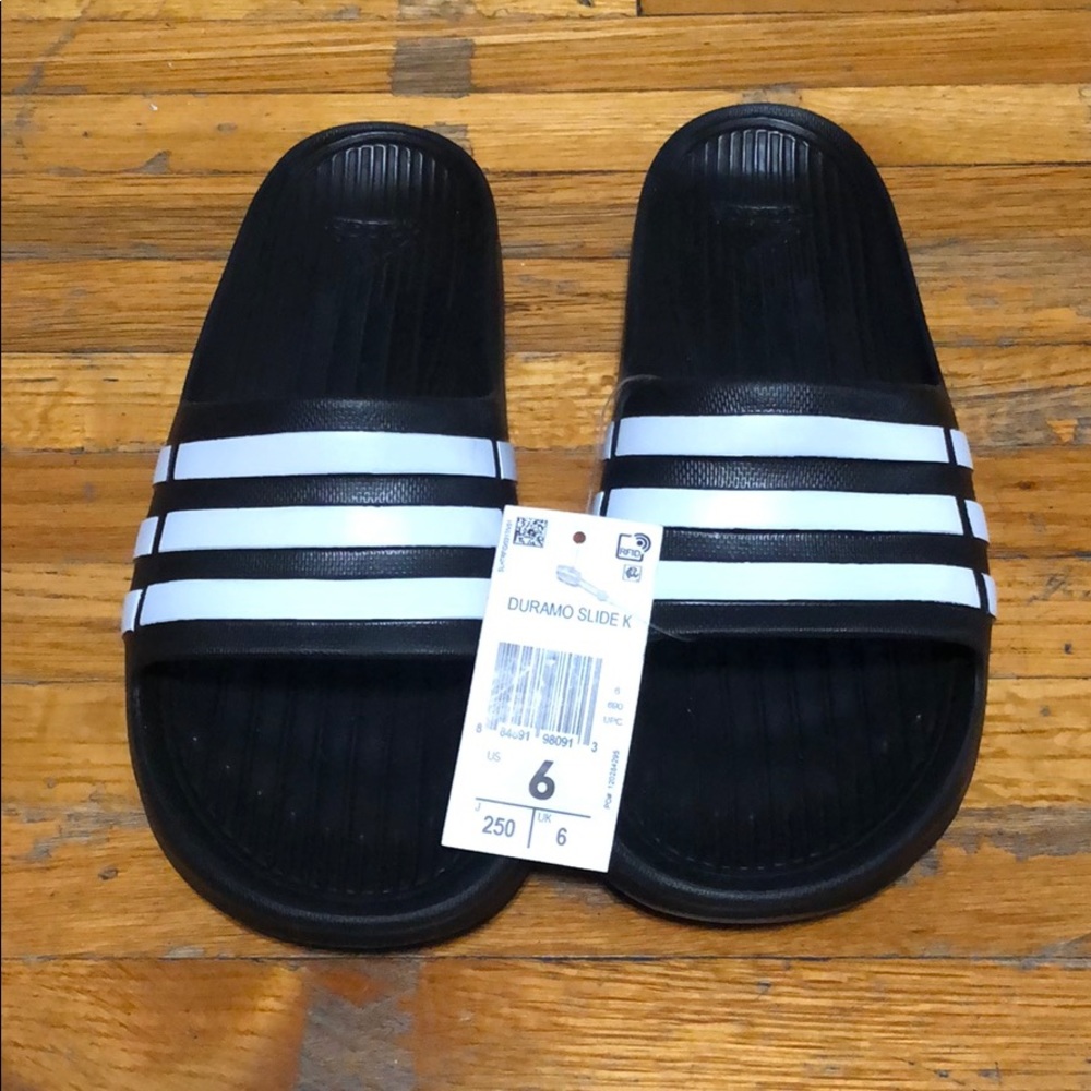 Adidas black and white slippers